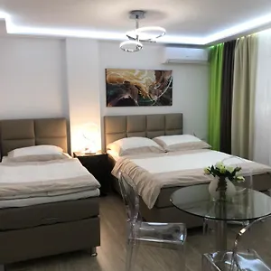 https://laura-lifestyle-and-white-tower.hotels-of-thessaloniki.com